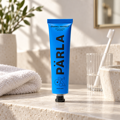 PARLA Enamel Protect — pasta do zębów z fluorem i ksylitolem, tubka 75 ml — tył (skład)